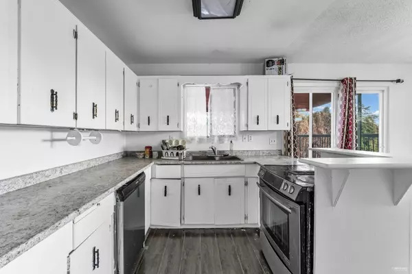 Surrey, BC V3W 7J5,6735 133 ST