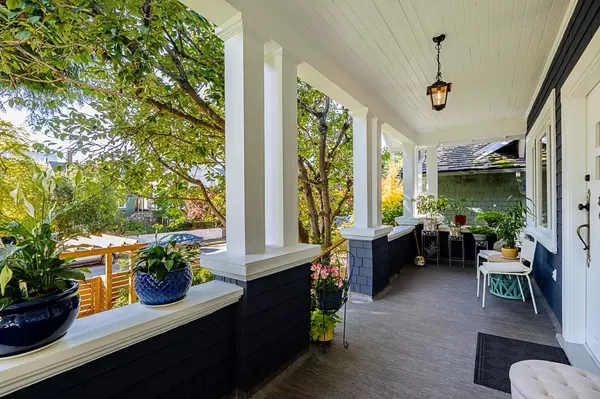 Vancouver, BC V6R 1L3,3343 W 3rd AVE