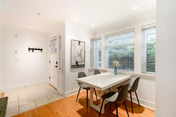 Vancouver, BC V6R 4S8,2460 Sasamat ST