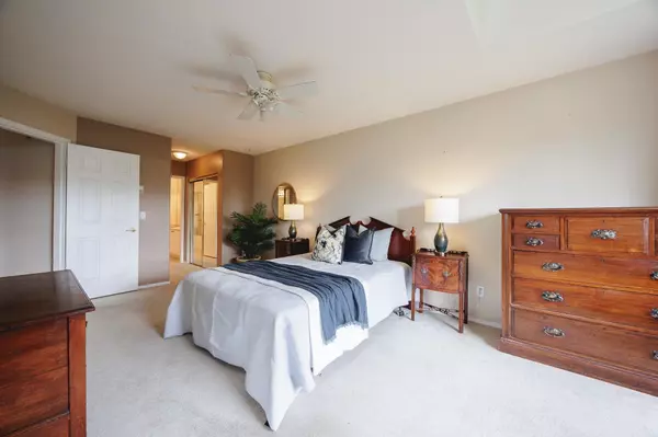 Langley, BC V1M 2L1,20381 96 AVE #305