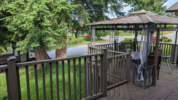 Burnaby, BC V5A 1P5,7192 Paulus CRES #upper