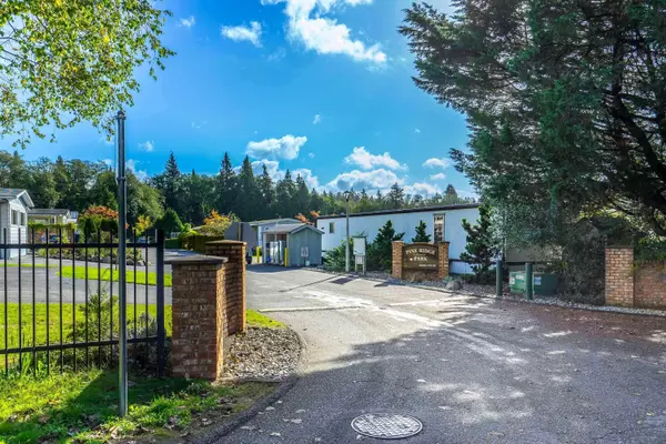 Langley, BC V2Z 1N6,2270 196 ST #60