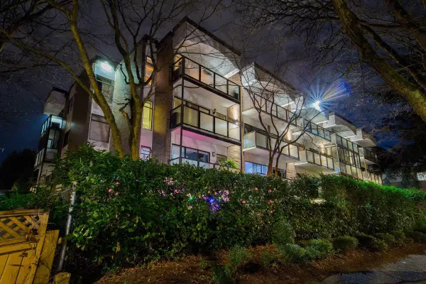 1535 Nelson ST #201, Vancouver, BC V6G 1M2