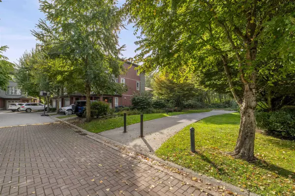 Surrey, BC V4N 0Z7,18777 68a AVE #102