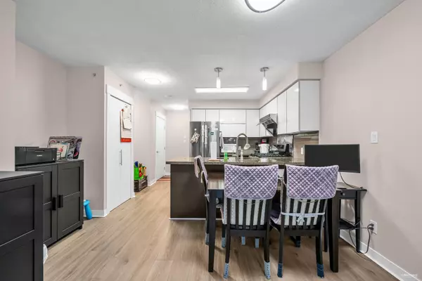 Richmond, BC V6Y 0E3,6733 Buswell ST #509