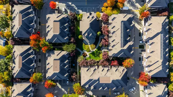 Surrey, BC V4N 0C8,6852 193 ST #30