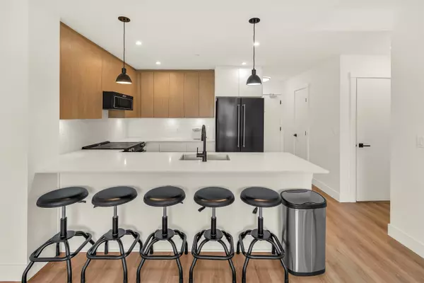 Port Coquitlam, BC V3C 3S6,2180 Kelly AVE #2206