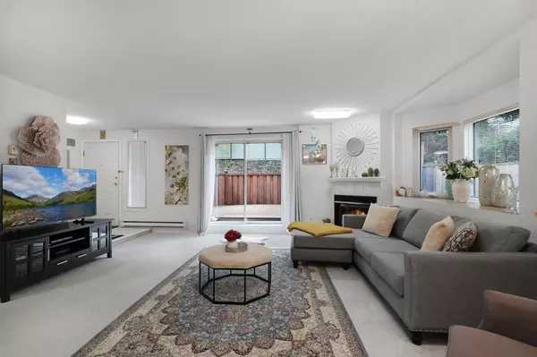 Burnaby, BC V3N 2E8,7901 13th AVE #5