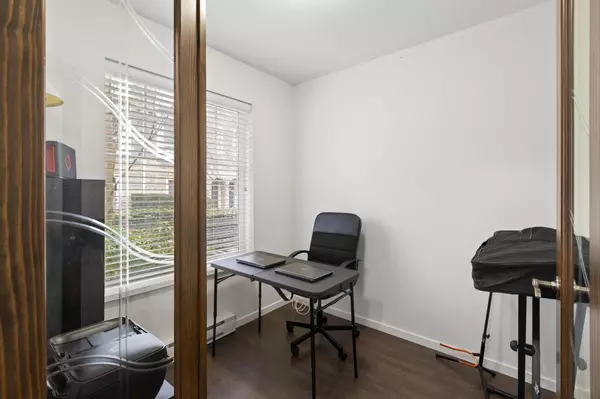 Surrey, BC V3S 1R8,14955 60 AVE #16