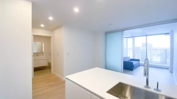 Vancouver, BC V6Z 0G5,1480 Howe ST #38xx