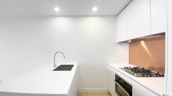 Vancouver, BC V6Z 0G5,1480 Howe ST #38xx