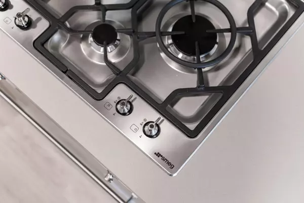 Vancouver, BC V5K 3G5,2419 Grant ST #307