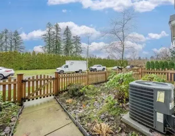 Langley, BC V2Y 3M8,20261 72b AVE #17