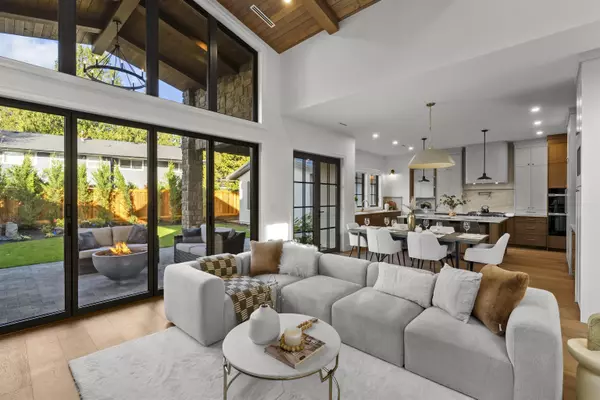 Delta, BC V4M 1M3,4925 Dogwood DR