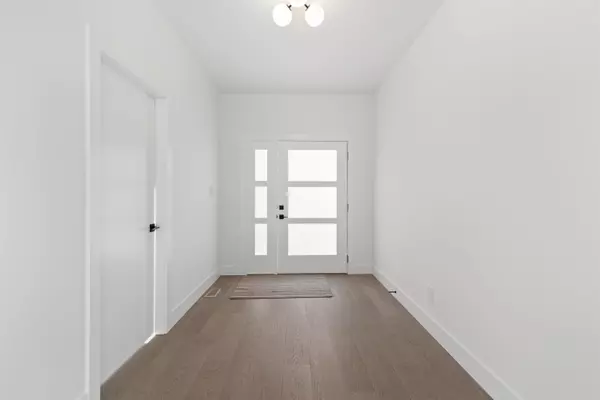 Sechelt, BC V7Z 0M1,5416 Stellar WAY