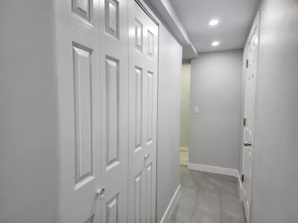 Pitt Meadows, BC V3Y 1W3,120B Avenue