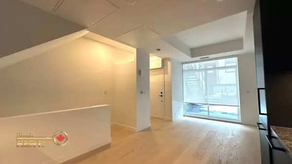 North Vancouver, BC V7L 1E3,650 E 2nd ST #122