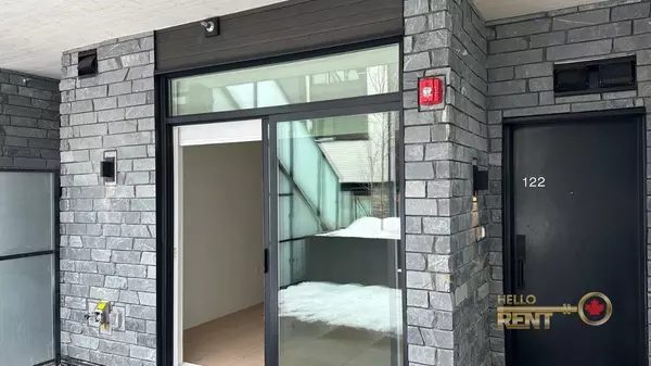 North Vancouver, BC V7L 1E3,650 E 2nd ST #122