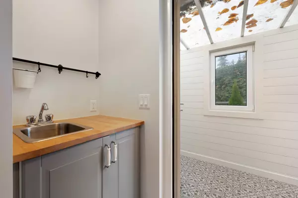 Langley, BC V4W 1P6,6271 272 ST