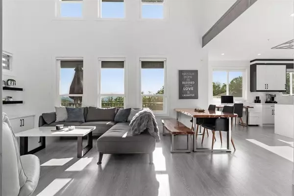 Chilliwack, BC V4Z 0C7,8555 Forest Gate DR