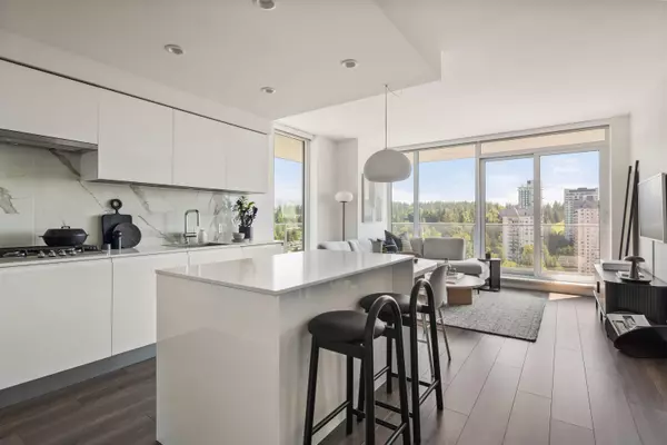 Burnaby, BC V3J 0M3,3888 Evergreen PL #504