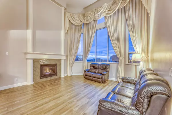 Coquitlam, BC V3E 3C4,3095 Cardinal CRES