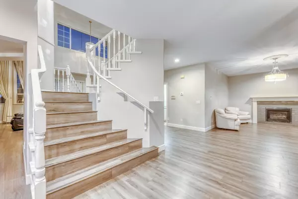 Coquitlam, BC V3E 3C4,3095 Cardinal CRES