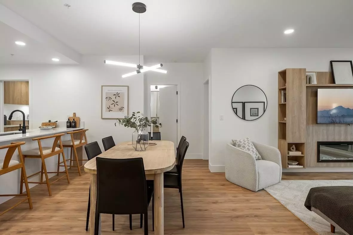 Abbotsford, BC V2S 0N6,33160 Plaxton CRES #203