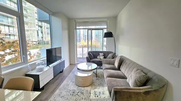 Burnaby, BC V5C 0N3,4433 Alaska ST #301