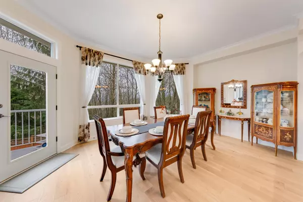 Surrey, BC V3R 2V7,11456 154a ST