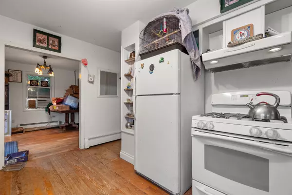 Agassiz, BC V0M 1A3,1883 Agassiz AVE