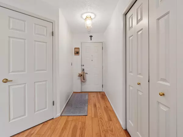 Chilliwack, BC V2P 1N9,45604 Brett AVE #201