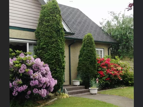 New Westminster, BC V3M 3J3,1602 Tenth AVE