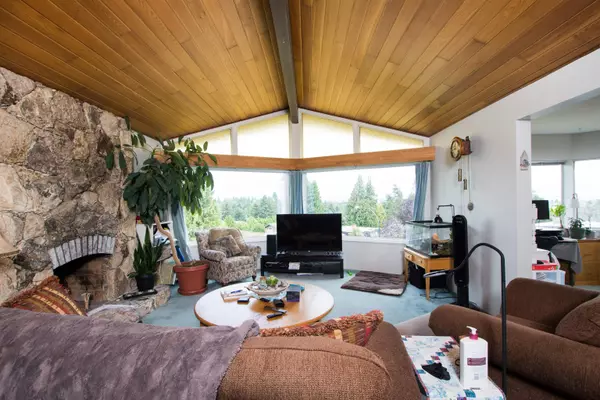 Delta, BC V4M 2P1,5386 4a AVE