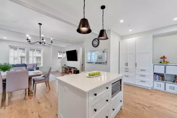 Langley, BC V2Y 3P7,20189 84 AVE #37