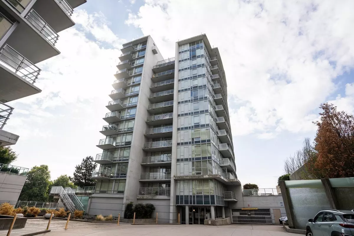 Richmond, BC V6X 0B3,8288 Lansdowne RD #1605