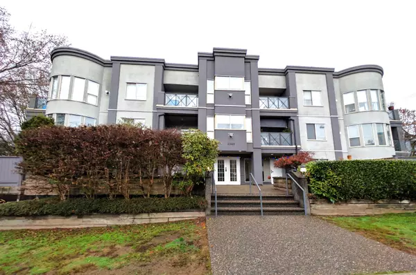 Port Coquitlam, BC V3C 1V9,2345 Central AVE #105