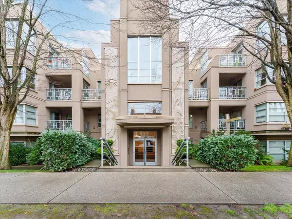 3083 W 4th AVE #408, Vancouver, BC V6K 1R5