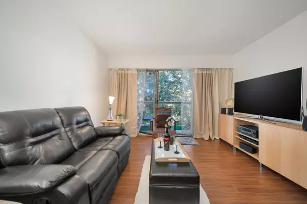 Delta, BC V4C 3C5,11806 88 AVE #324