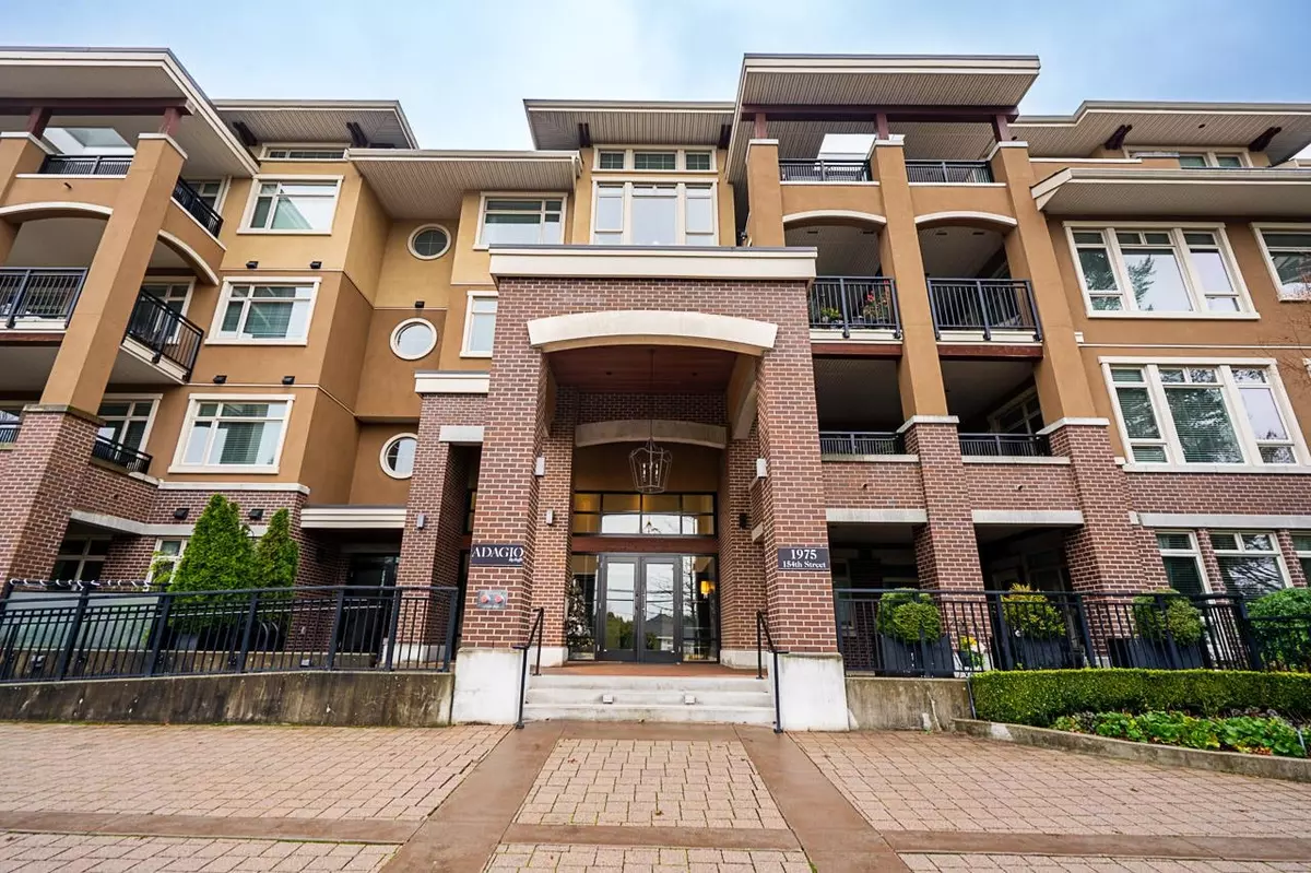 Surrey, BC V4A 4S2,1975 154 ST #109