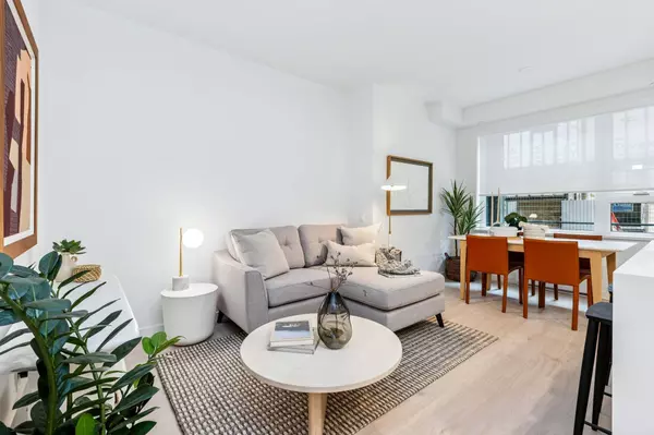 948 Lytton ST #109, North Vancouver, BC V7P 2K6