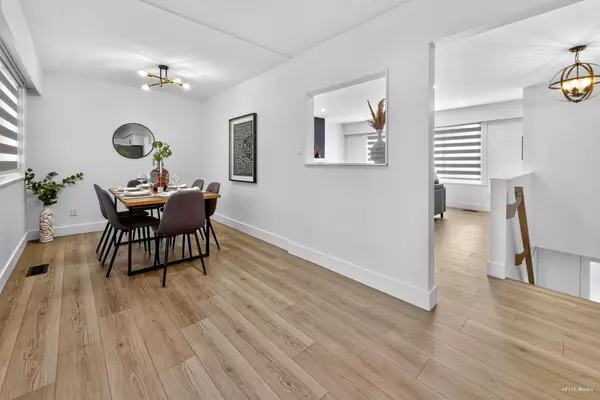 Richmond, BC V7A 1Y3,9831 Glenthorne DR