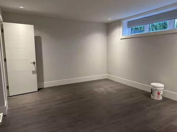 West Vancouver, BC V7T 1N7,12XX Fulton AVE