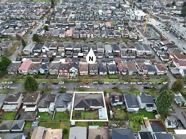 Vancouver, BC V5X 1N8,753 E 55th AVE