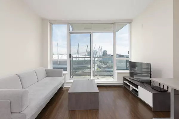 Vancouver, BC V6B 0E3,821 Cambie ST #1505