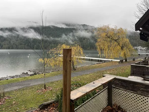 Cultus Lake, BC V2R 4Z4,183 First AVE