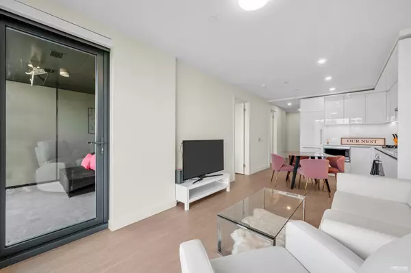 Burnaby, BC V5H 0L7,5987 Wilson AVE #1601