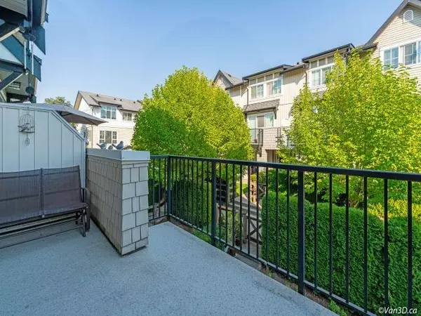 Surrey, BC V3Z 8K4,2450 161a ST #143