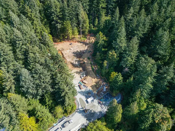 Port Moody, BC V3H 4B7,626 Foresthill PL