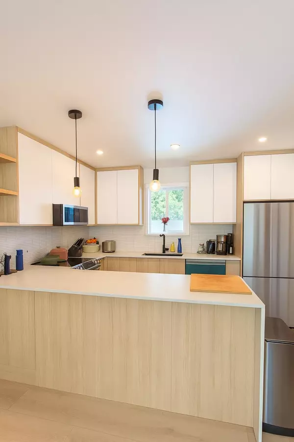 Squamish, BC V8B 0B2,1029 Brothers PL